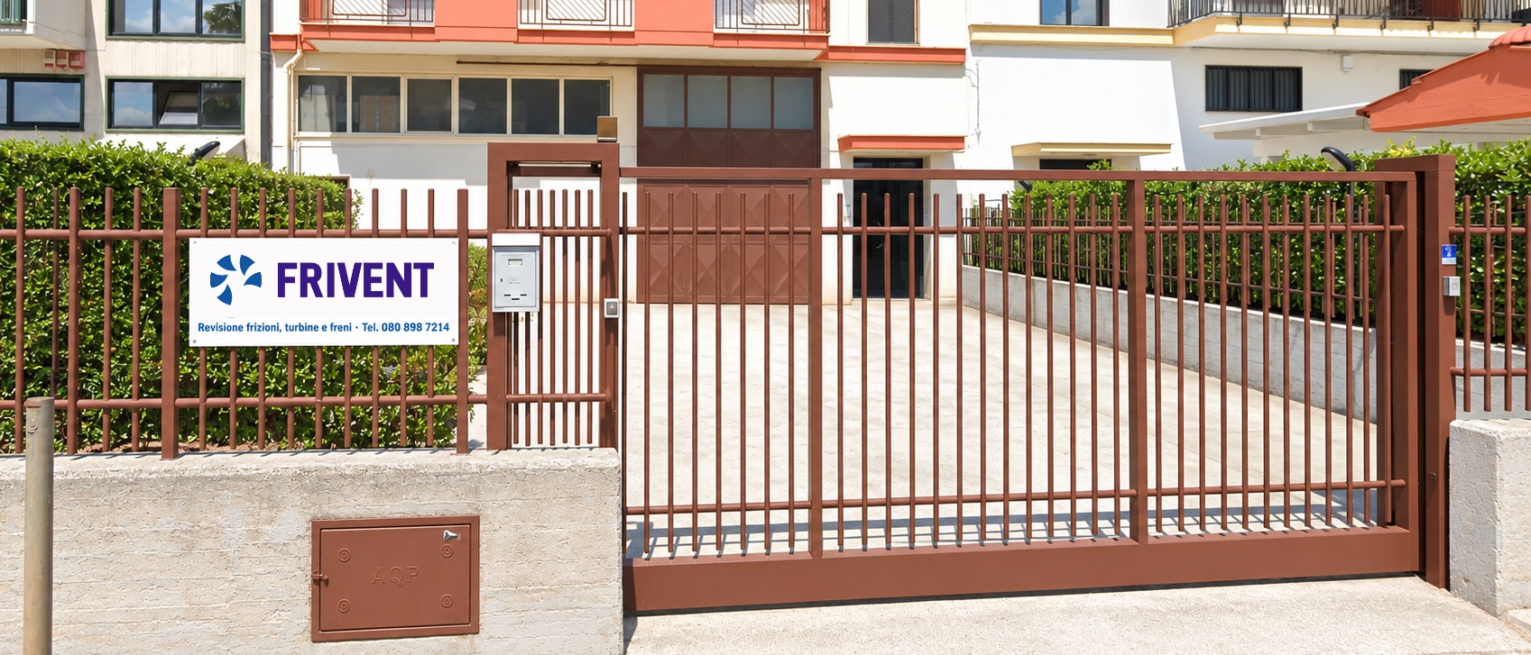Ingresso dell'officina Frivent in Via Francavilla 9/H a Corato